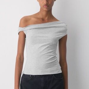 Aritzia Contour Ravish Top